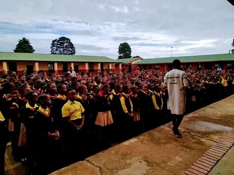 School Tour 11